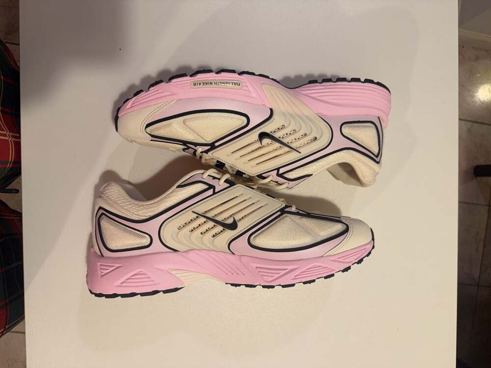 Nike Air Pegasus 2K5 Size 13 Sneakers - Picture 2 of 4